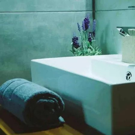 Holiday home A Hidden Gem In *luxury Home*